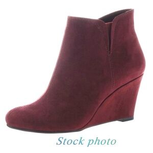 Madeline Burgundy Wedge Bootie EUC sz 8.5
